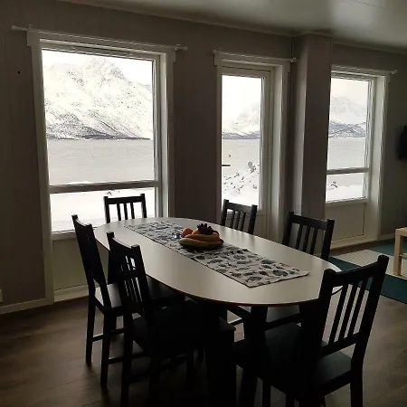 Fjordferie * Sjursnes